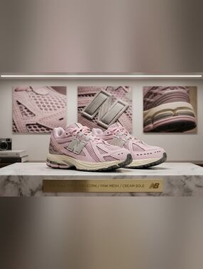 4Y/5.5W - New Balance 1906R Rose Sugar Ice Wine (GS) GC1906CK, NEW IN BOX